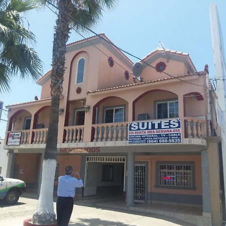 Suites Leon Rojo Tijuana Eksteriør billede